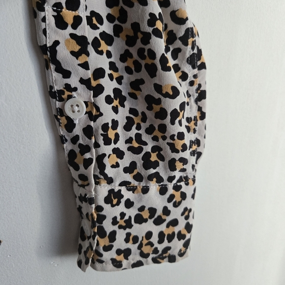 EQUIPMENT FEMMEBRETT 100% SILK LEOPARDPRINT SHIRT SIZE XS - Picture 7 of 13